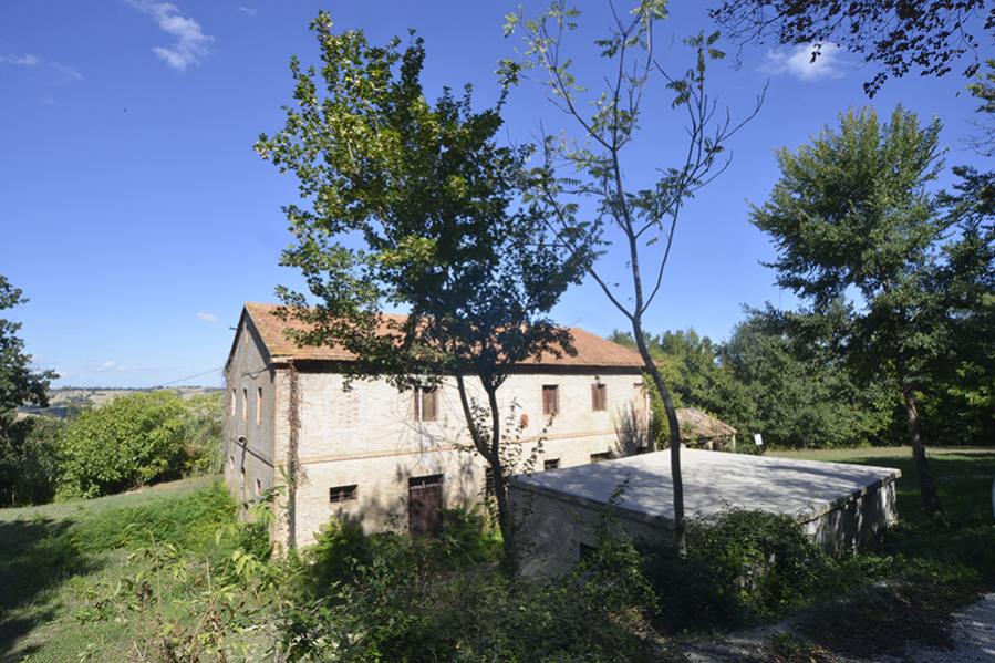 Bauernhaus Morro d'Alba
