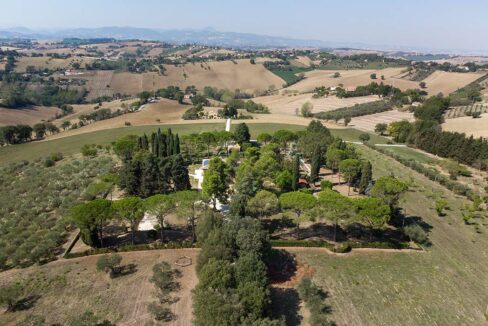 villa-montecassiano-drone