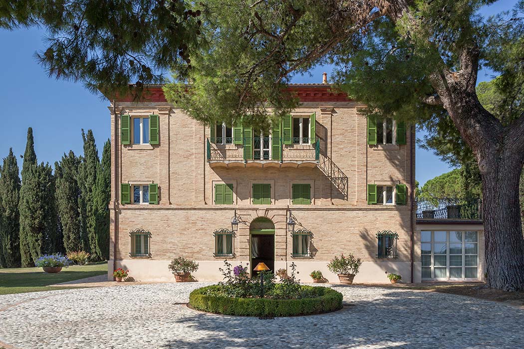 Villa Commenda in provincia di Macerata