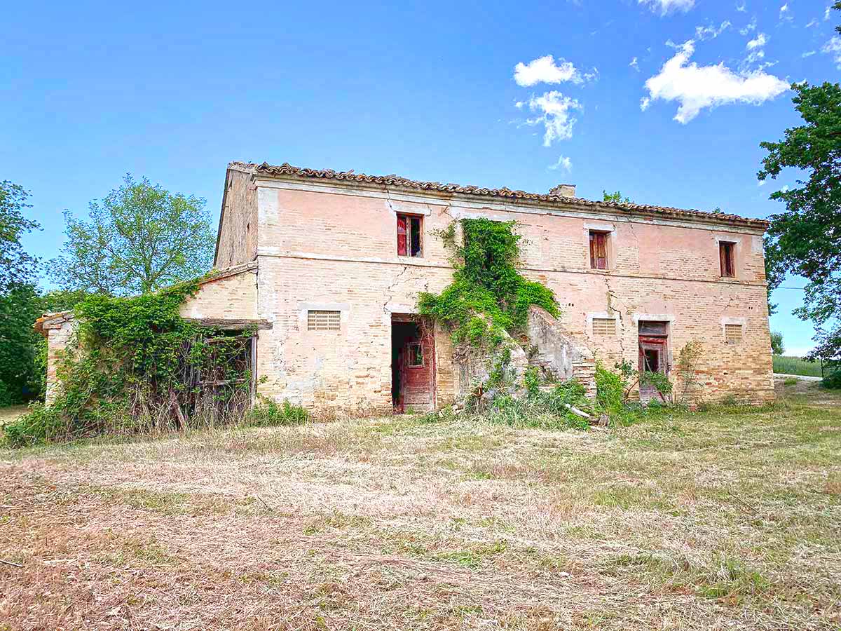 Casale Carlottina
