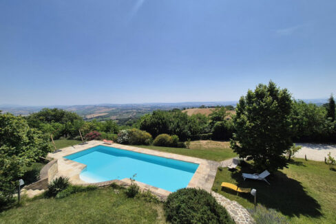 Avenale-ventinove