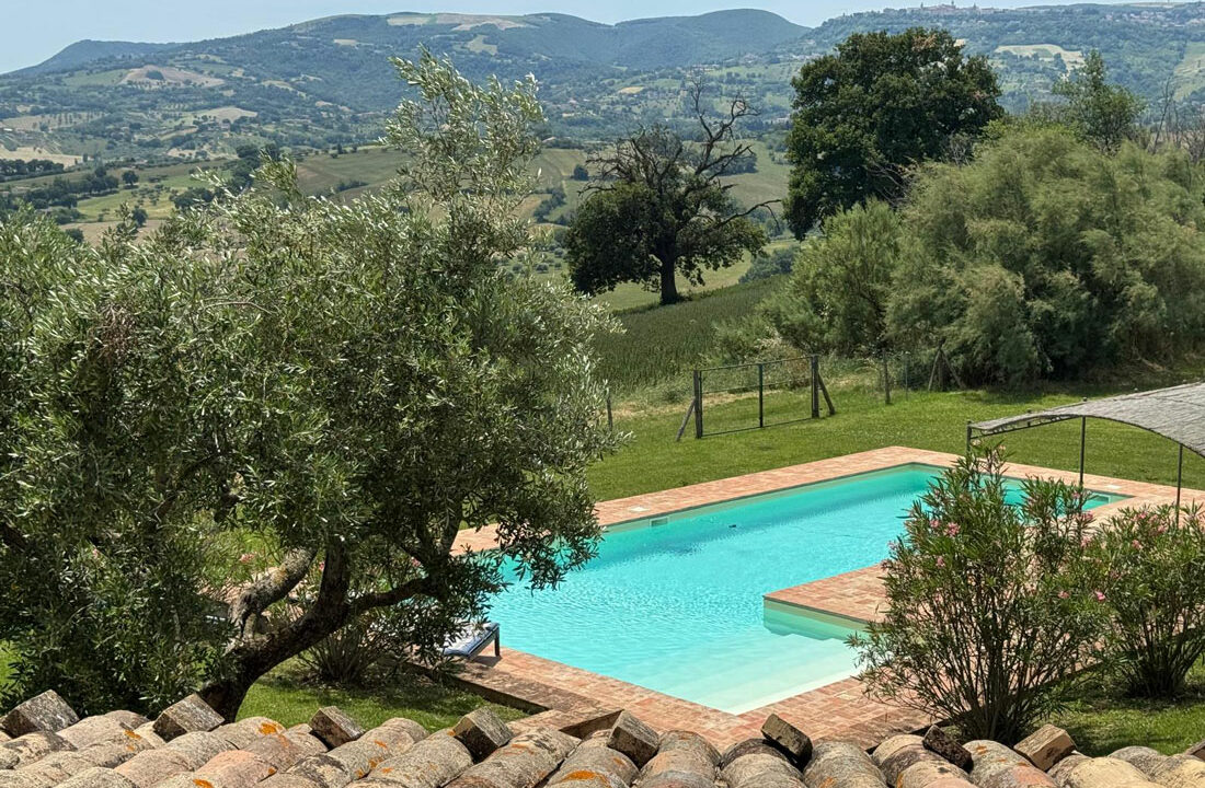 Casa-grande-piscina-diciotto