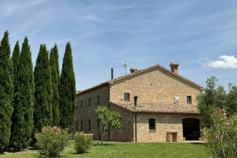Casa-grande-piscina-quarantaquattro