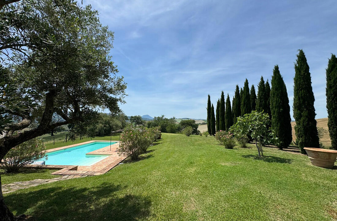 Casa-grande-piscina-trentaquattro