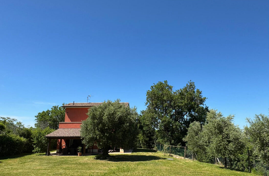 Poggio-san-Vicino-otto