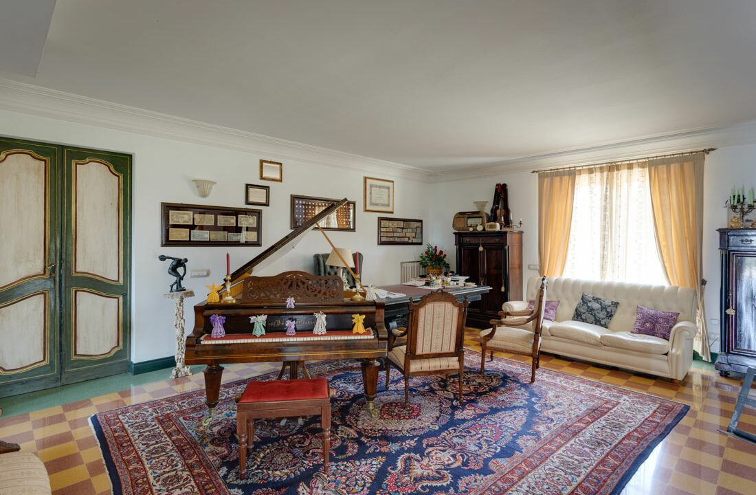 Villa-scuderi-dieci