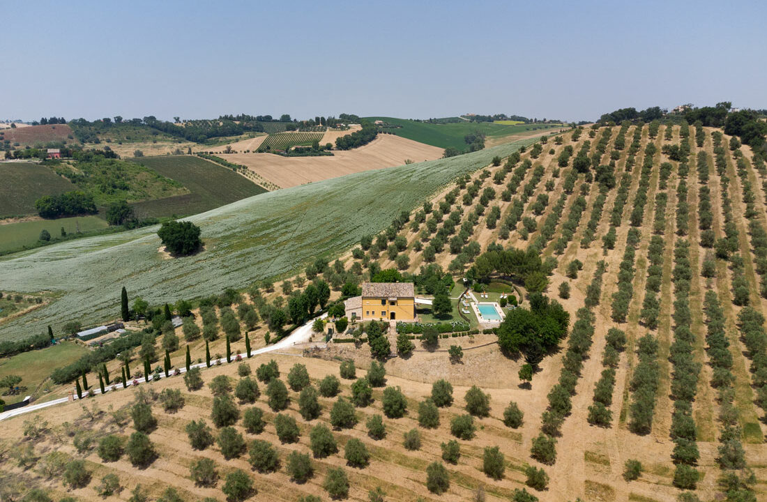Villa-scuderi-quarantatre