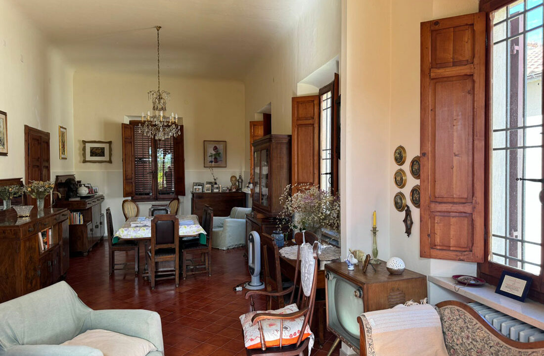 Villa-Strada-dodici