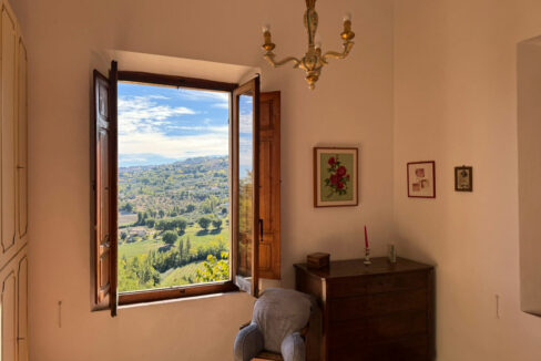 Villa-Strada-ventisette