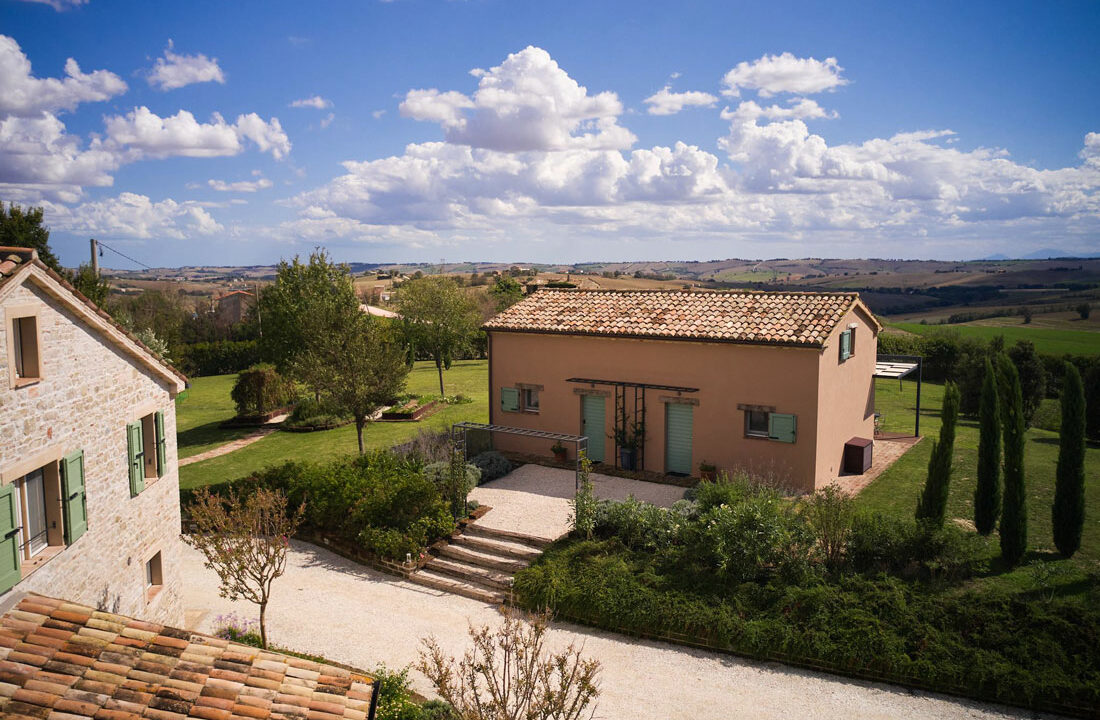 Borgo-della-Spiga-centosessanta