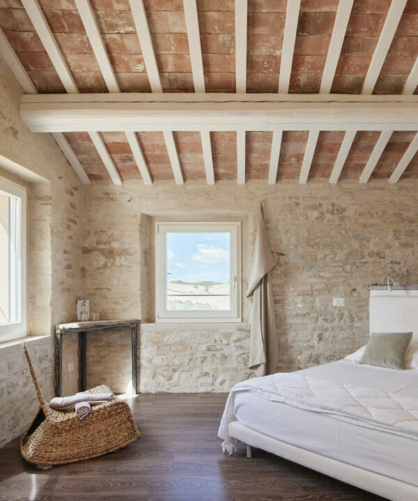 Borgo-della-Spiga-novantotto