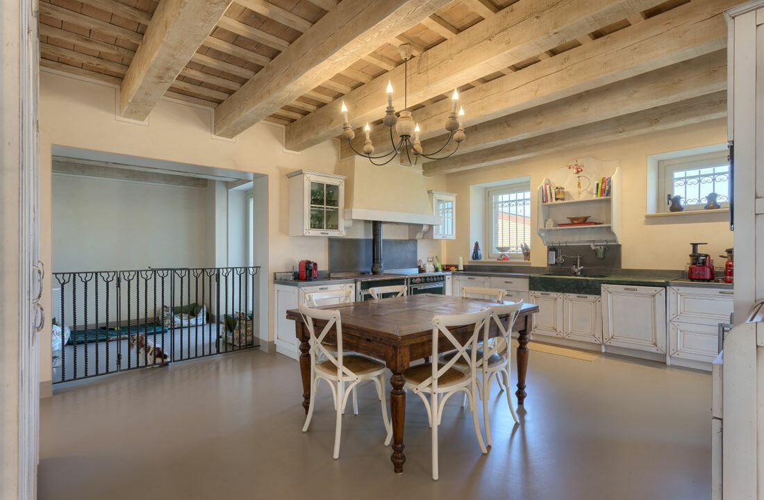 Casale-della-Loggia-tre