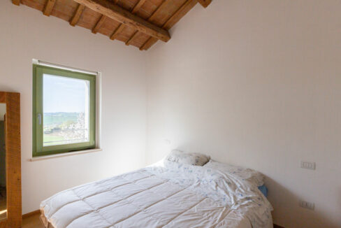 Collina Erika ventidue