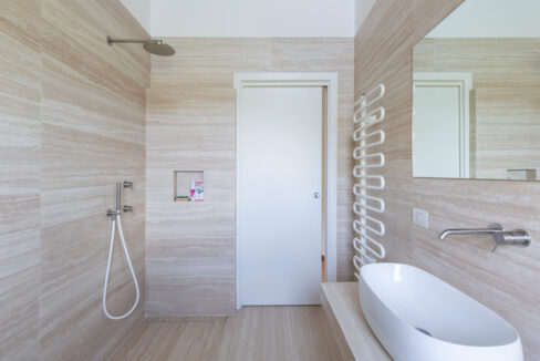 Collina-Erika-ventinove