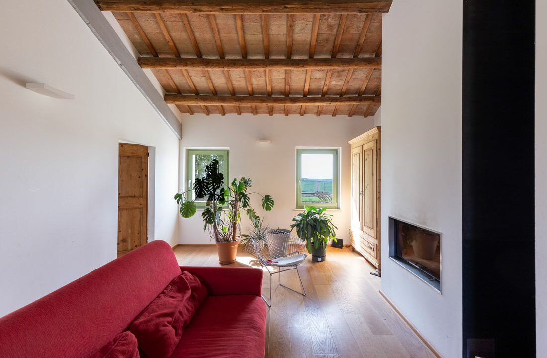 Santa-Maria-Nuova-Erika-tre