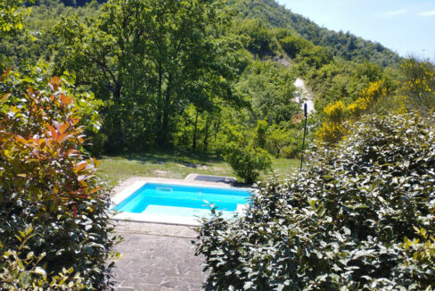 Apecchio-piscina-seitte