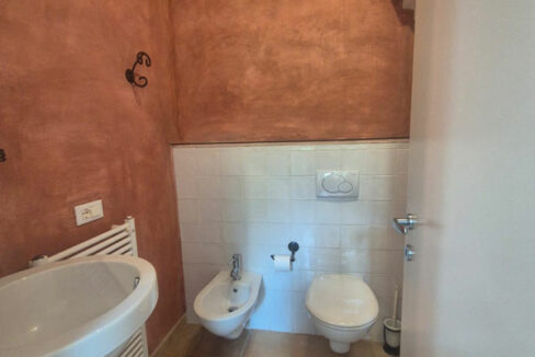 Ridotta-bagno-due