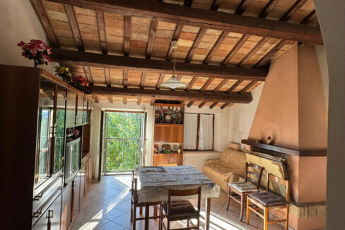 Casa-senza-fondamenta-cinquantotto