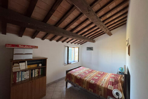 Casa-senza-fondamenta-quarantacinque