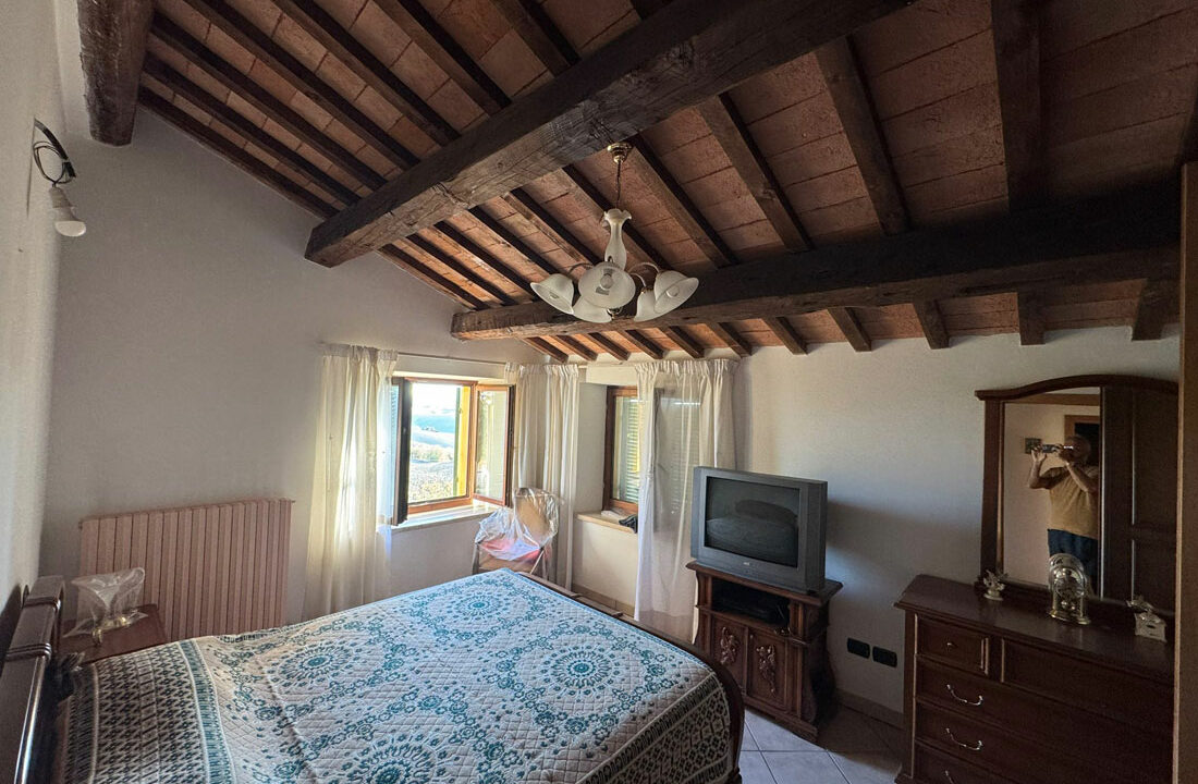 Casa-senza-fondamenta-quarantasette