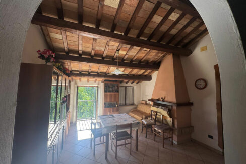 Casa-senza-fondamenta-sette
