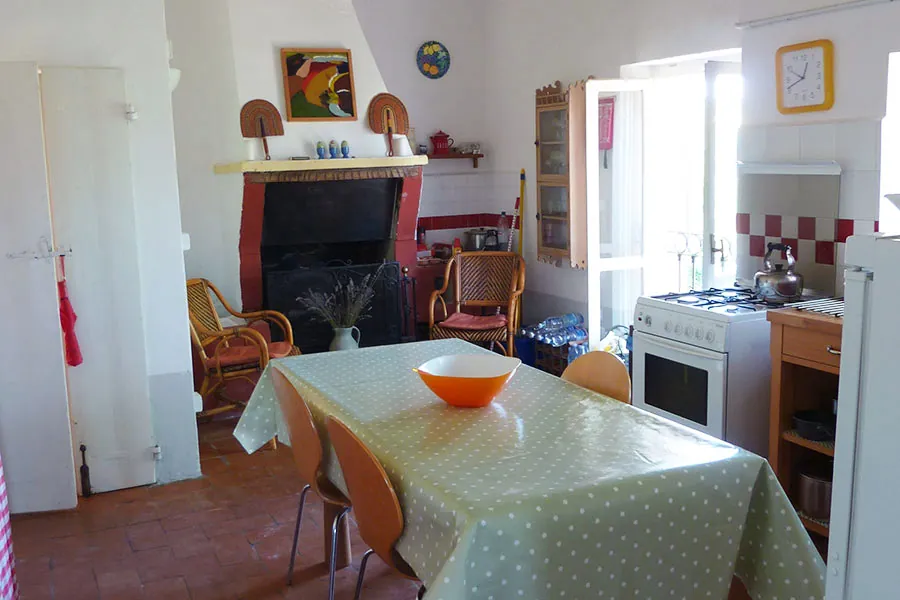 Cucina con caminetto, Casa Rosa a Santa Maria Nuova (AN)
