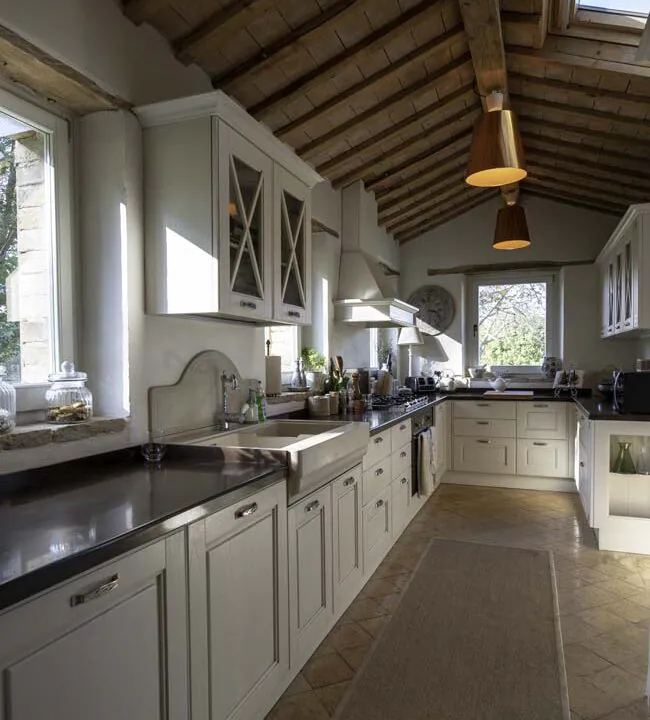 monastero-favari-kitchenette