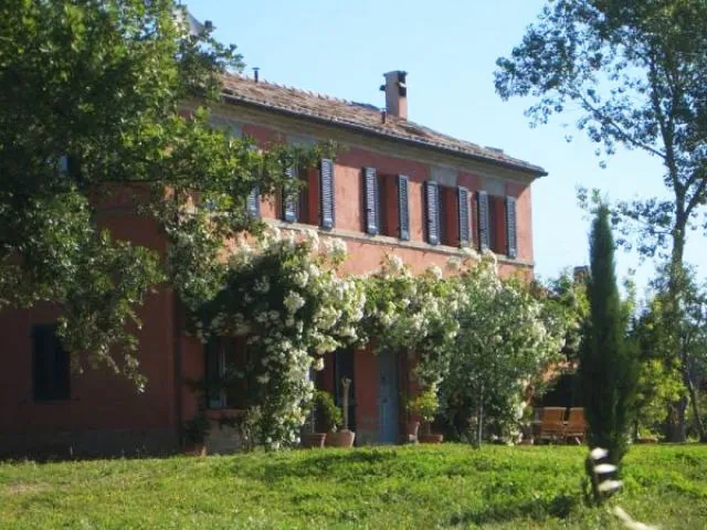 Casolare in vendita vicino Fano