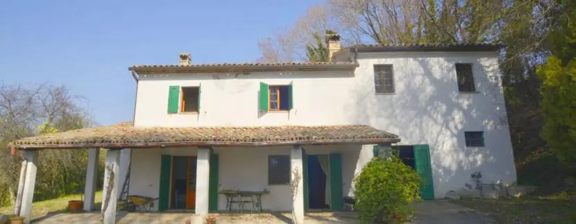 Casolare-Pesaro-fronte