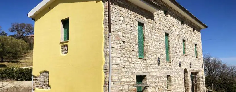 casale-anastasio-latoest