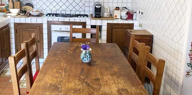 casale-marche-cucina-particolare