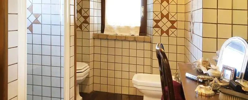 casale-marche-toilette