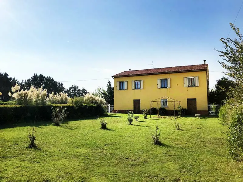 Casolare sulle colline di filottrano