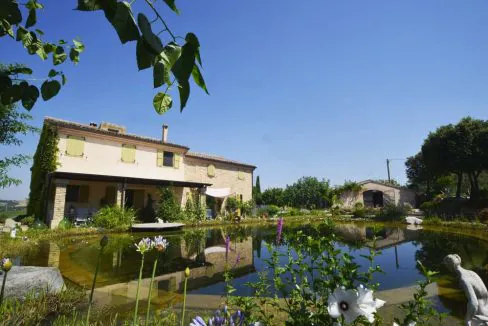 casale-delle-ninfe-prospetto