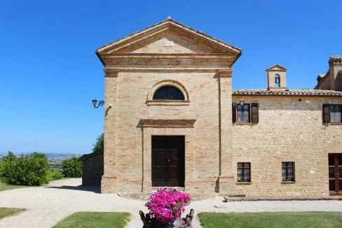 treia-chiesa