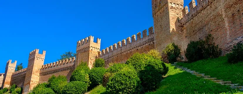 Rocche e castelli nelle Marche