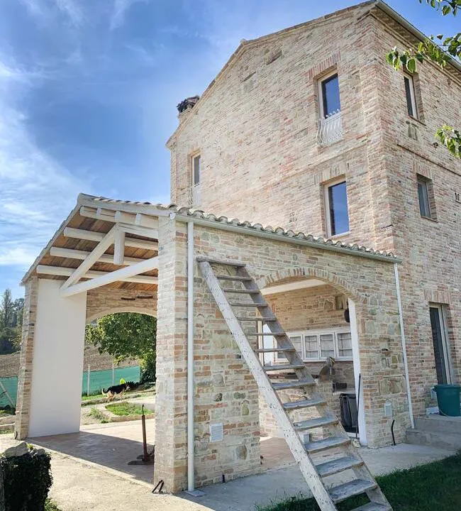 casale-Coste-profilo