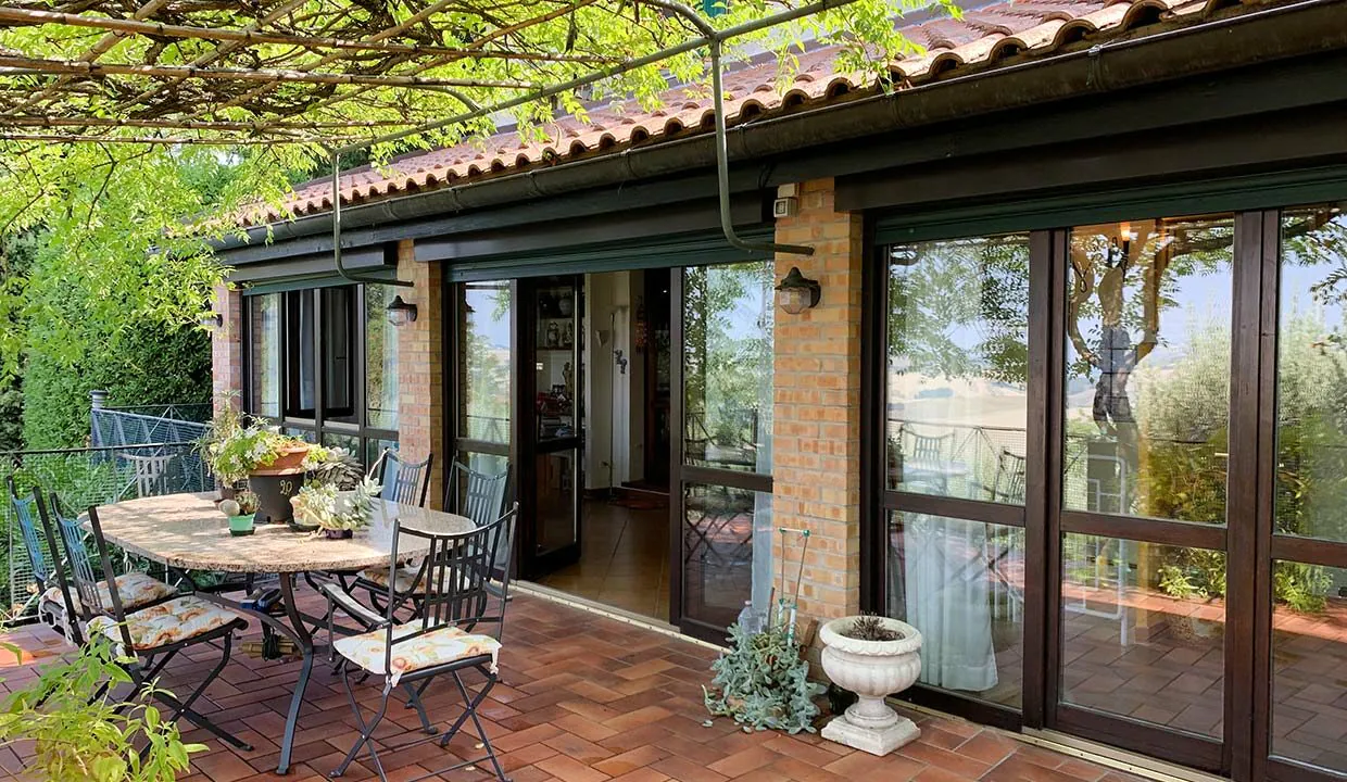 Casale-roveresco-veranda
