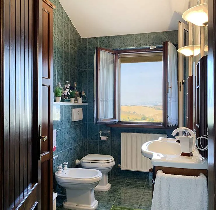 casale-roveresco-bagno