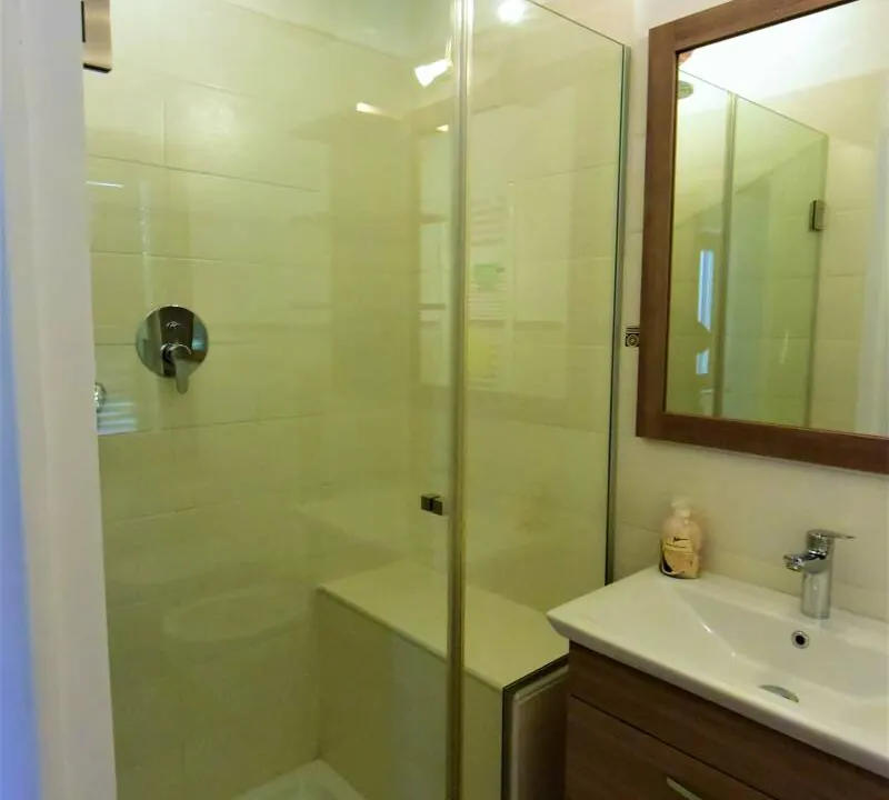 casale-fermo-2-bagno