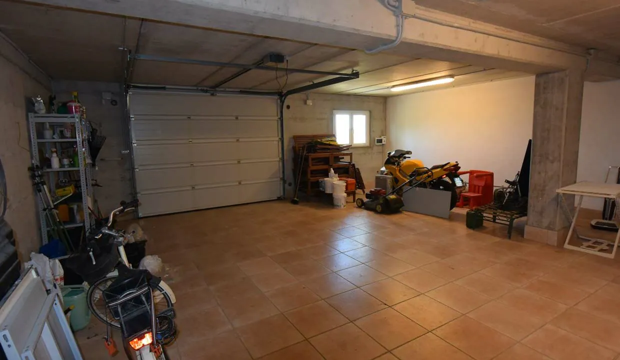 casale-fermo-garage