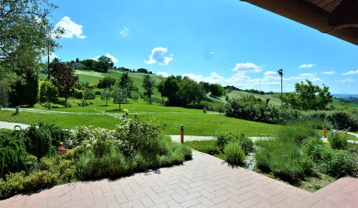 casale-fermo-garden