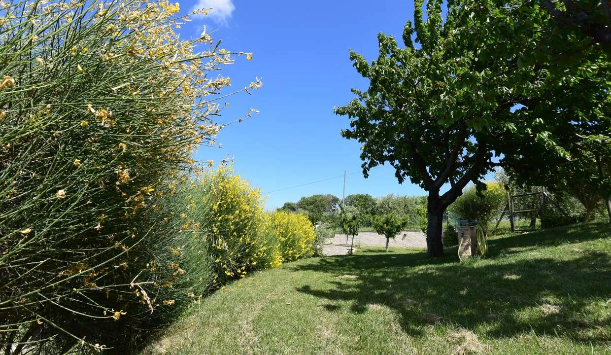casale-fermo-giardini