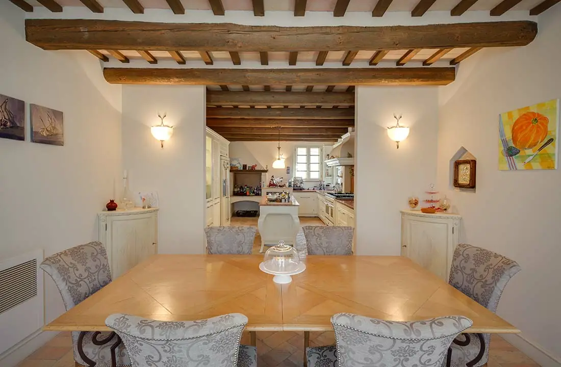 Villa-Commenda-sala-cucina