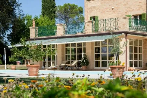Villa-Commenda-solarium