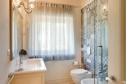 Villa-commenda-bagno-camera-due