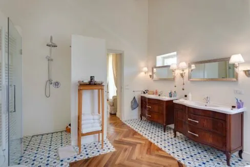 montecassiano-masterbedroom