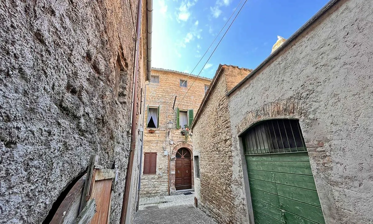 Staffolo-appartamento-via