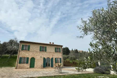 Urbisaglia-fronte