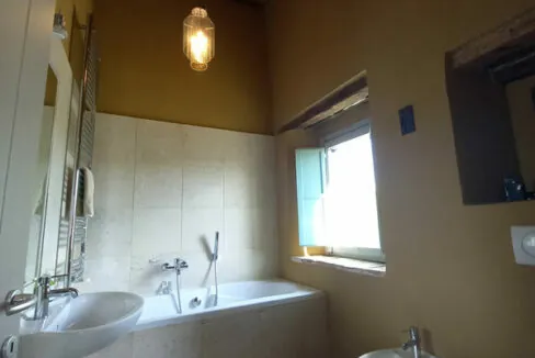 CACIAMPA-BAGNO-VASCA